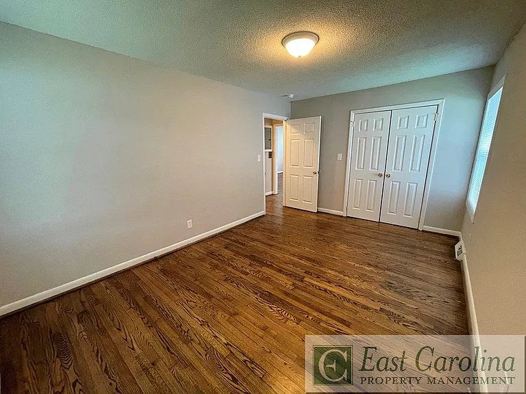 4148 Lee St #A — Photo 13