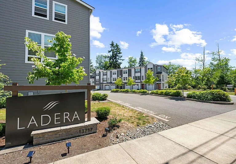 13717 Admiralty Way #G4 — Photo 2