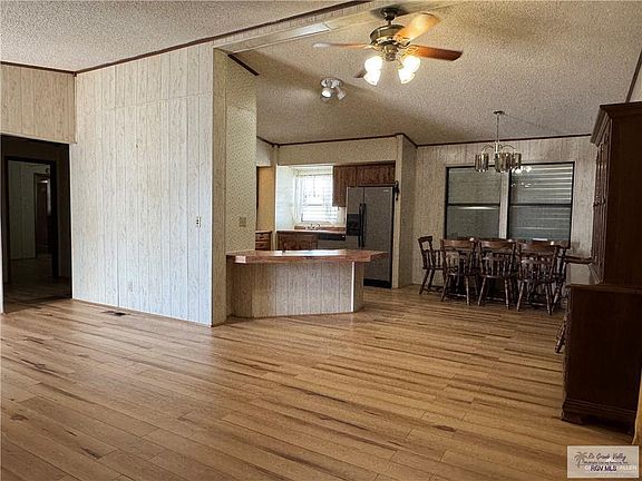 5th image of 721 Alyssa Dr