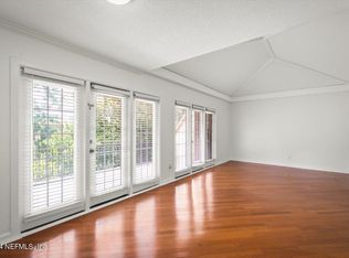 3918 La Mirada Dr N UNIT 4, Jacksonville, FL 32217