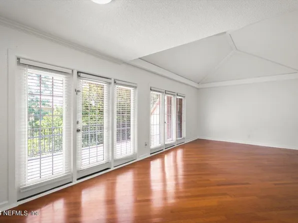 3918 LA MIRADA Drive N #4, Jacksonville, FL 32217