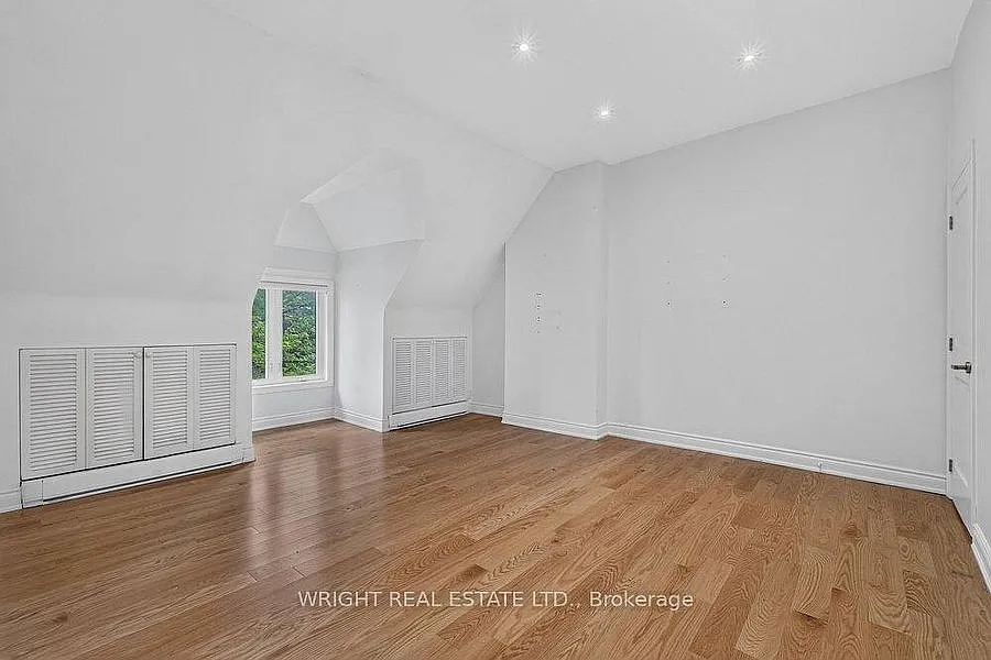 2 bed, 1200 sqft, $3,000 — Photo 2