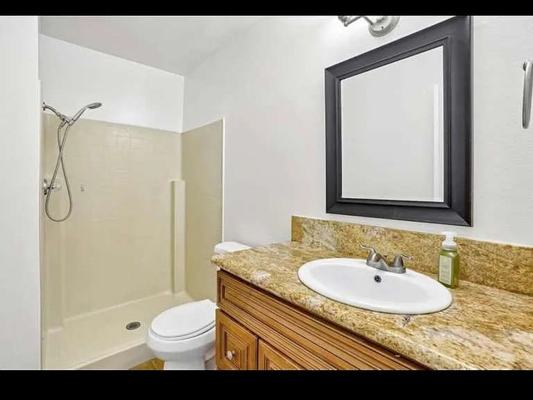 15210 Shadybend Dr #41 — Photo 27