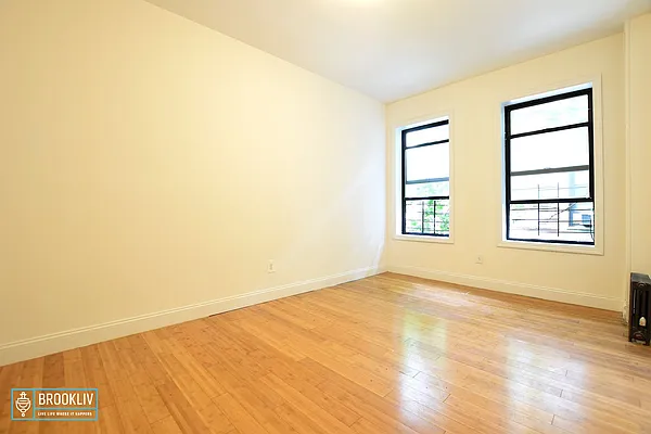 Rented by null | media 19