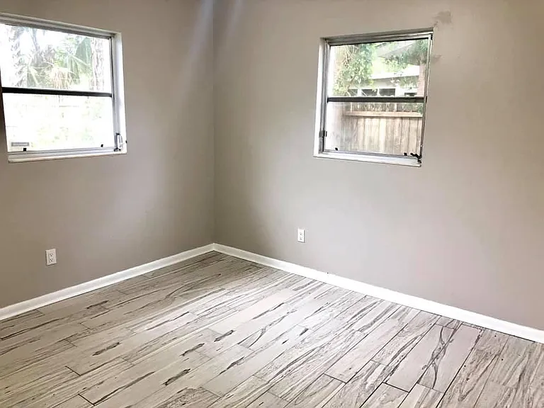 45 Sea Park Dr — Photo 8