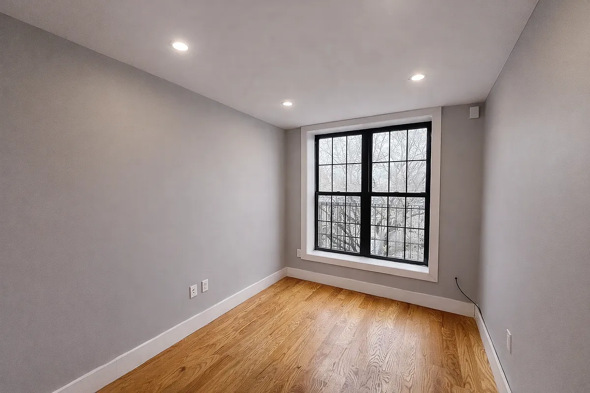 Building Photo - 934 Lafayette Ave #5