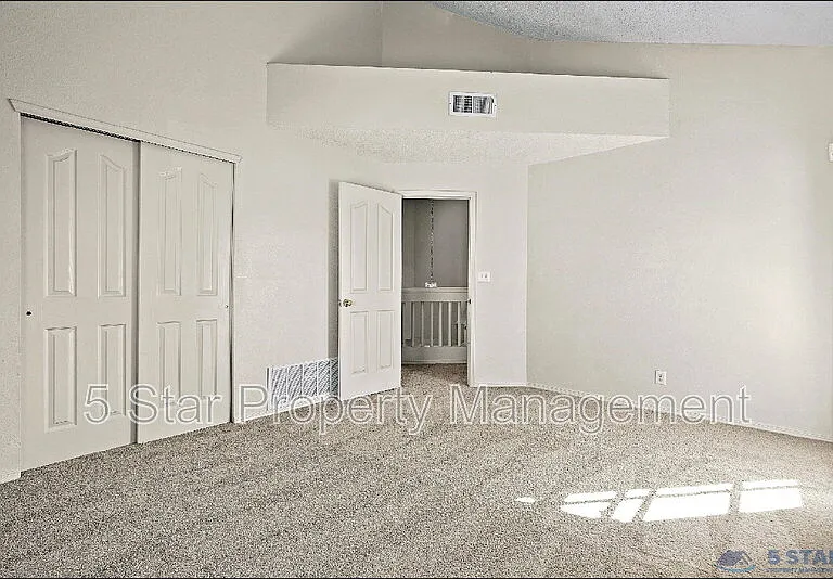 1315 Olga Mapula Dr — Photo 28