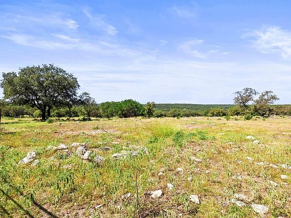 4th image of 2102 Private Road 1377
