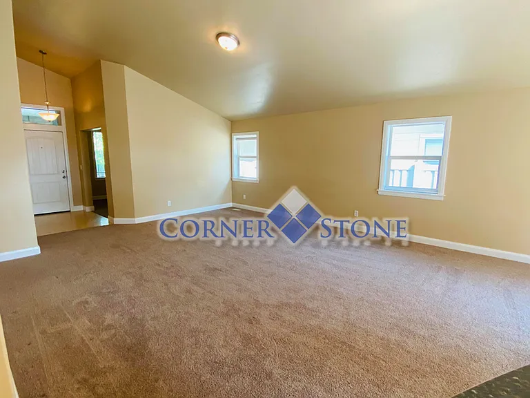 1764 Ridge Way — Photo 7