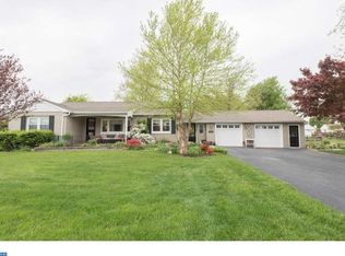 1059 Pine St, Honey Brook, PA 19344