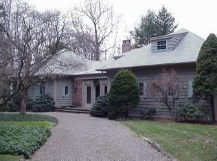 19 N Church Rd, Saddle River, NJ 07458