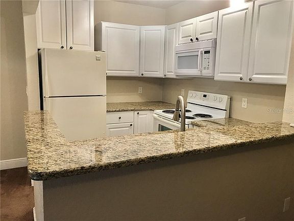 5th image of 3460 32nd Ave N APT 203