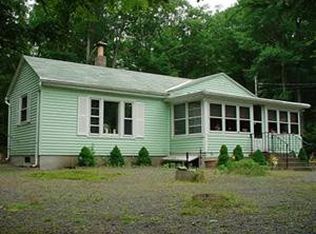 Tauschman Rd, Greentown, PA 18426