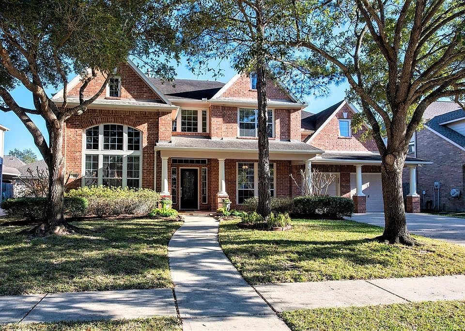 1st image of 2919 Drews Manor Ct