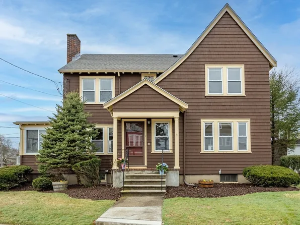 35 Washburn St, Newton, MA 02458