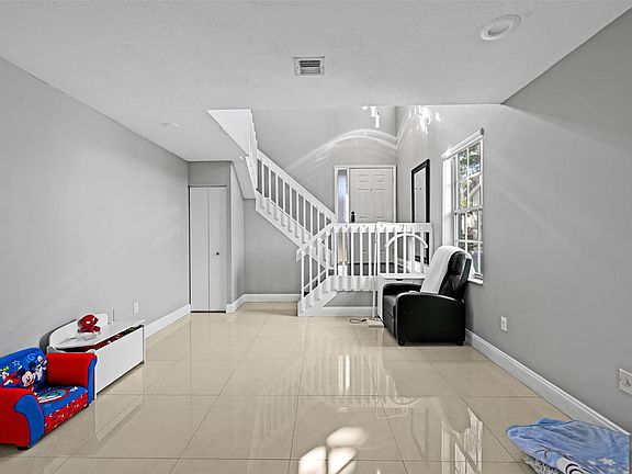 2nd image of 11711 SW 1st Street