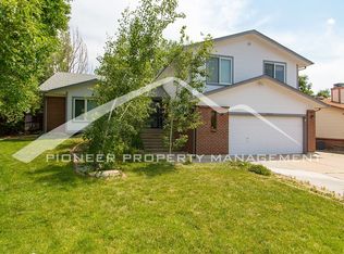 2446 S Fig Ct, Lakewood, CO 80228