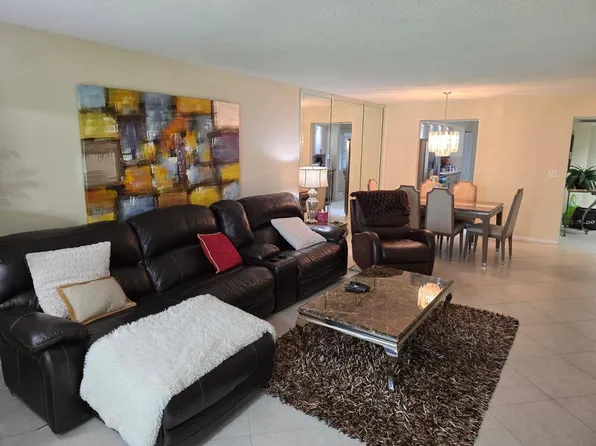 1501 CAYMAN Way #K2, Coconut Creek, FL 33066
