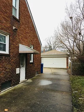 3 Bed 1.5 Bath No Sec8 Open House Sat 8/29 2-4pm, Sun 8/30 12:30-2:30pm — Photo 2