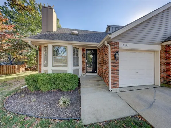 10577 Century Ln, Overland Park, KS 66215