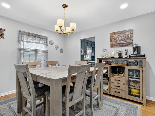 870 Passaic Avenue image 10 of 25