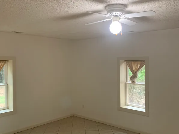 (undisclosed Address), Chapel Hill, NC 27514