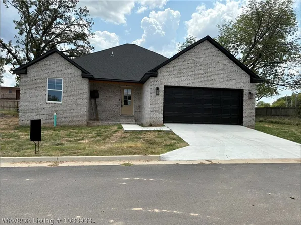 1129 Hunter Dr, Barling, AR 72923