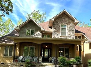 2173 Windy Oaks Dr, Fort Mill, SC 29708