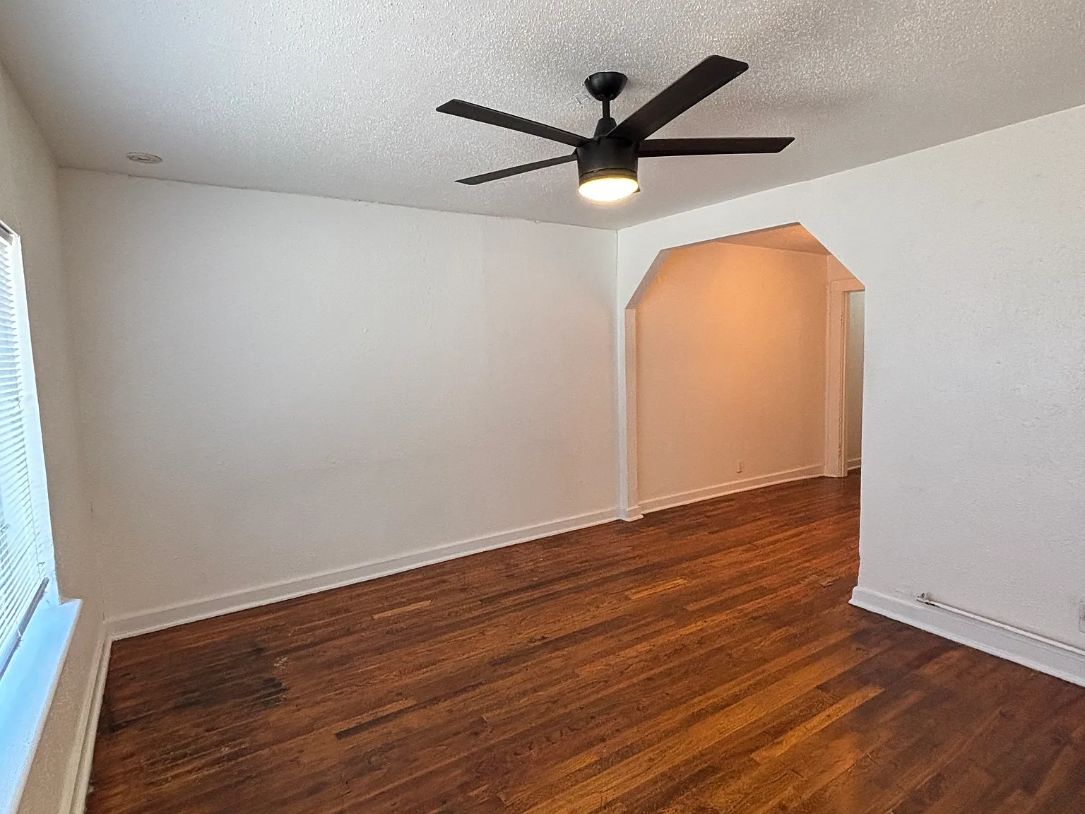 1 bed, 700 sqft, $1,325 — Photo 4