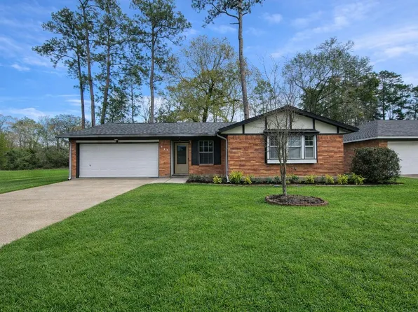 430 Eastwood Dr, New Caney, TX 77357