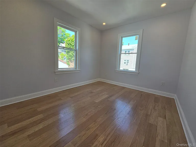 965 Main St #2 — Photo 10