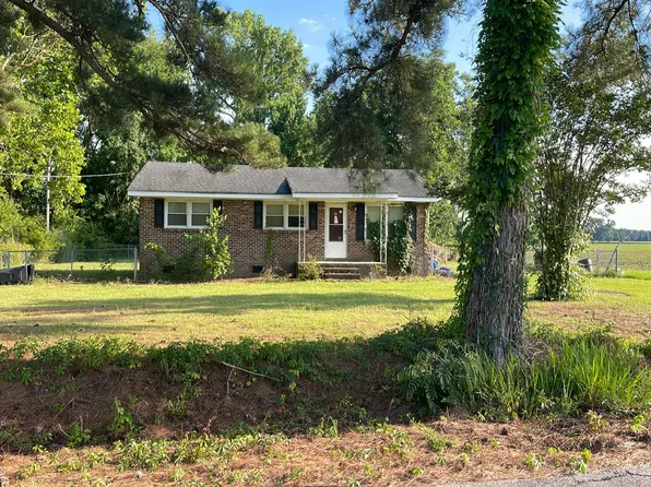 625 Philadelphia St, Hartsville, SC 29550