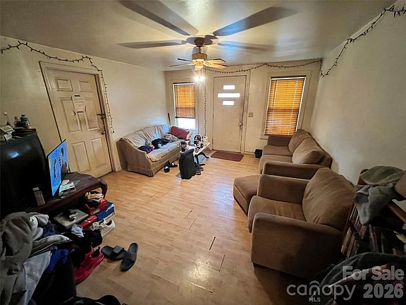 4th image of 1604 Salisbury Ave