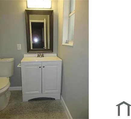1118 N H St — Photo 9