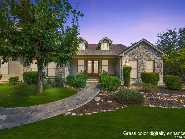 827 Highland Spgs, Canyon Lake, TX 78133