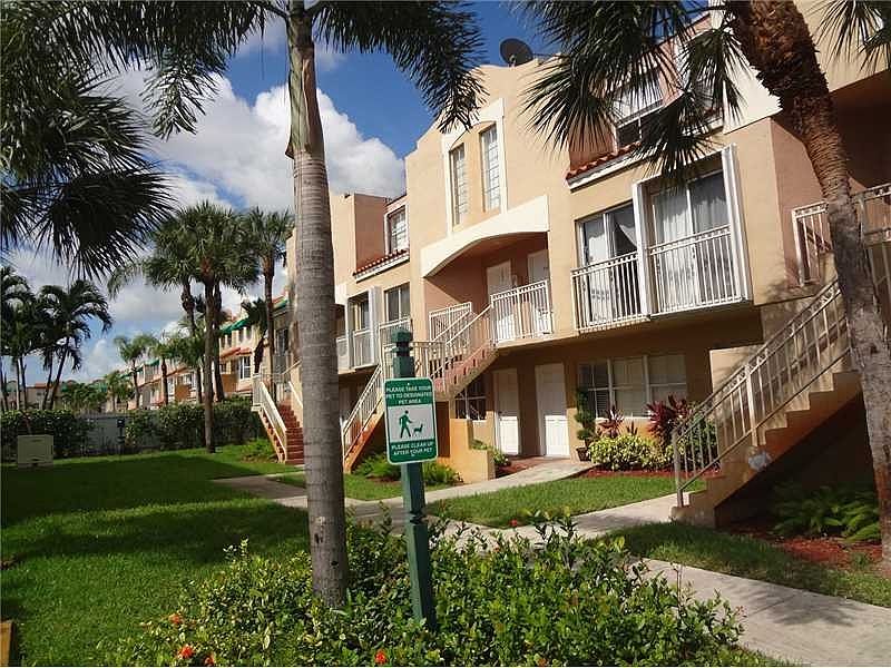 1st image of 510 NW 86th Pl APT 203