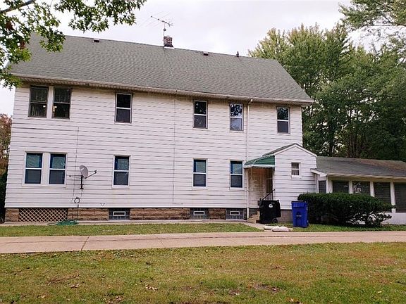 2nd image of 12923 Lena Ave