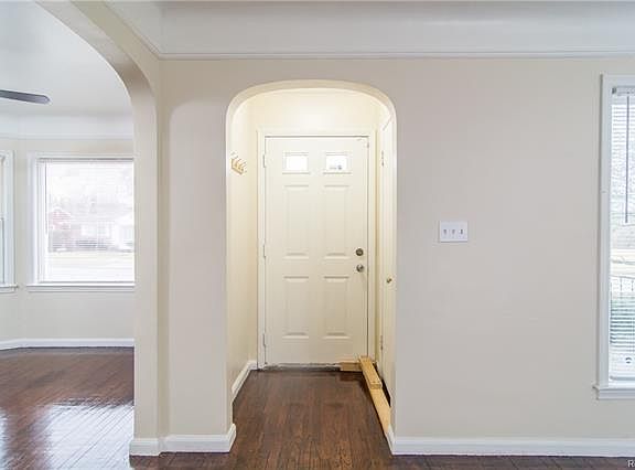 2nd image of 23464 Riverpark Ave