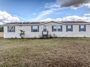 4330 Seaberg Rd, Zephyrhills, FL 33541