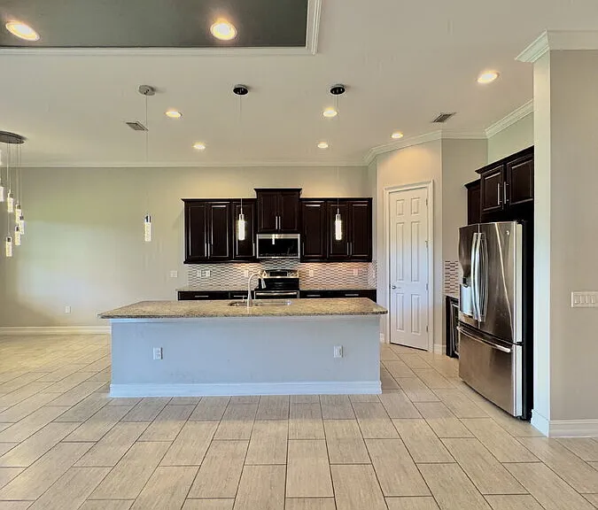11181 Monte Carlo Blvd — Photo 17