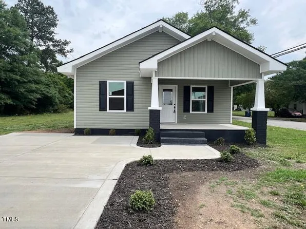 311 E Harnett St, Dunn, NC 28334