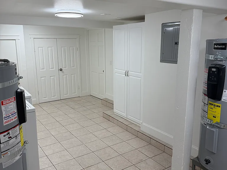 Washer Dryer hall