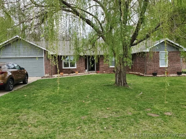 12317 E 138th St S, Broken Arrow, OK 74011