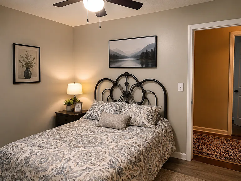 1st guest bedroom 1st picture
