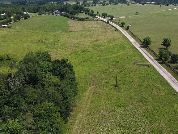 3rd image of 2 Brown College Ln