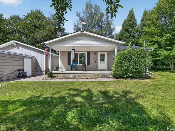 8135 E West Branch Rd, Saint Helen, MI 48656