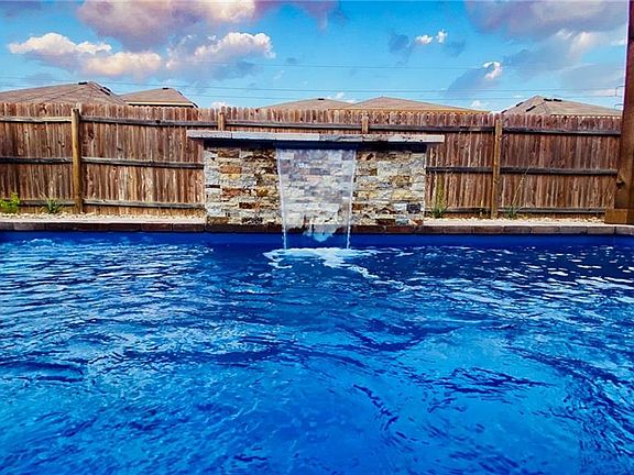 2nd image of 308 Cyril Dr