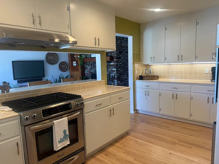 2032 W Cliff Dr — Photo 15