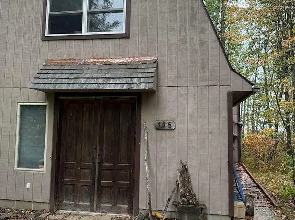 145 Garfield Blvd, Roscommon, MI 48653