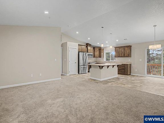 3rd image of 9 N Moolack Way